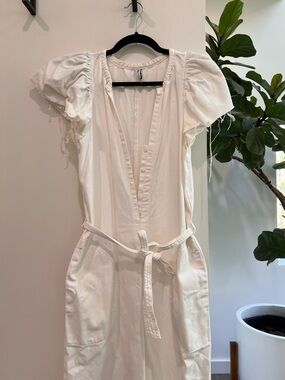 White Puff Sleeve V-Neck Belted Jumpsuit